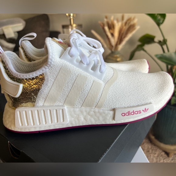 adidas Shoes - Adidas women’s shoes